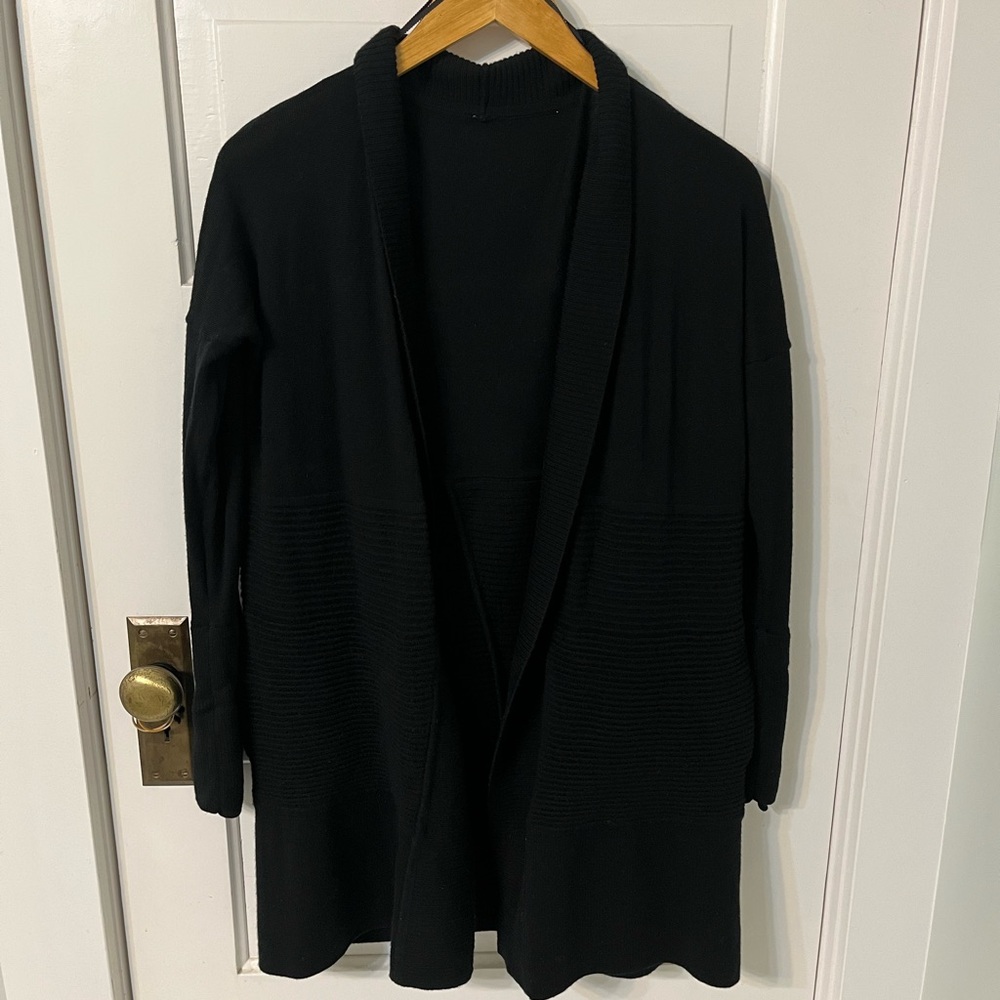 Lululemon Cardigan (black)